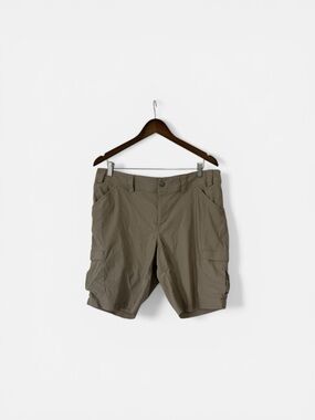 Duluth Trading Co Khaki Cargo Shorts - Women’s Utility Style